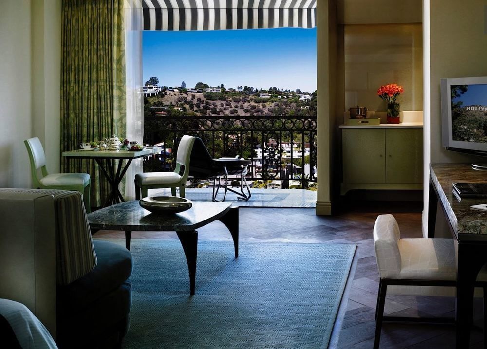 The London West Hollywood At Beverly Hills Exterior foto A room at the Beverly Hills Hotel