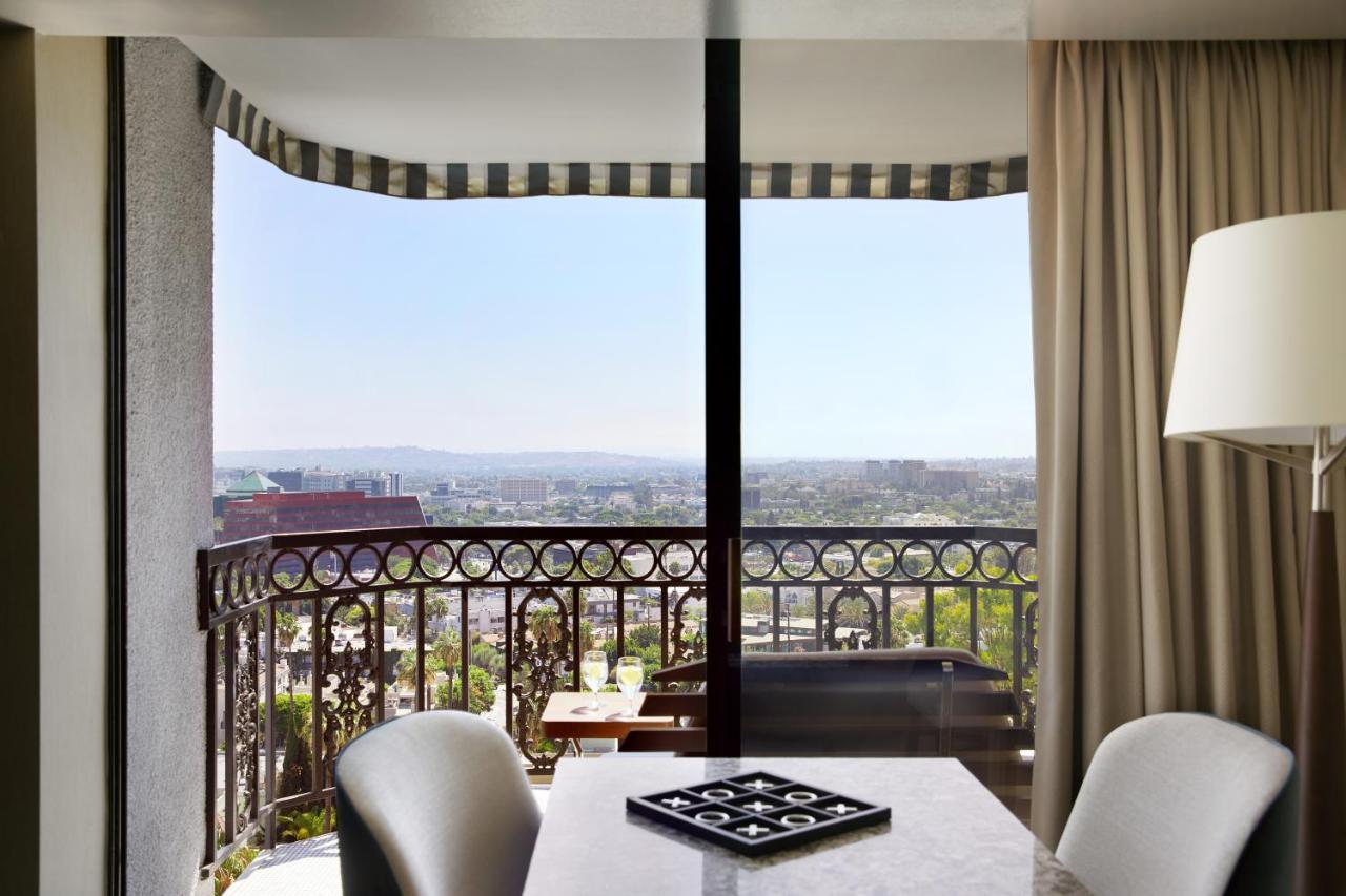 The London West Hollywood At Beverly Hills Exterior foto View from a suite